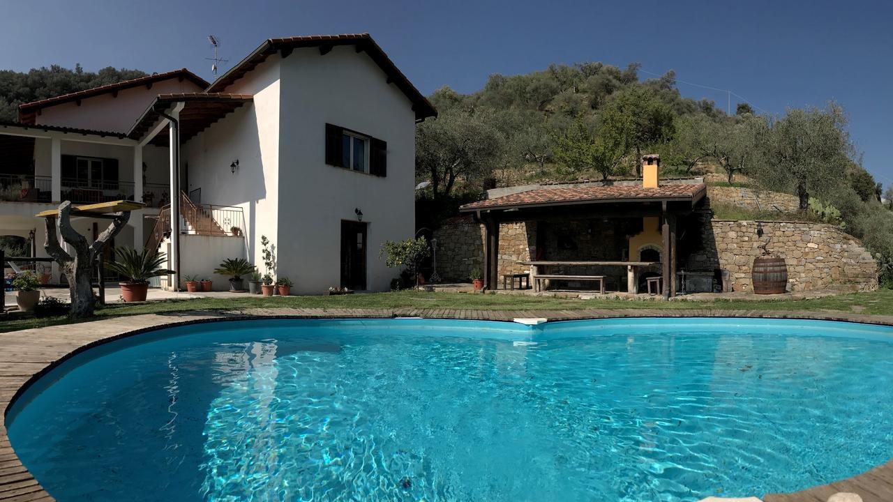 Agriturismo Colline Morghetta Isolabona Exterior foto
